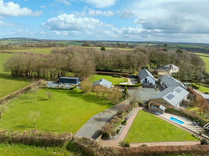 3 Bedroom Barn Conversion For Sale In Holsworthy, Devon, EX22