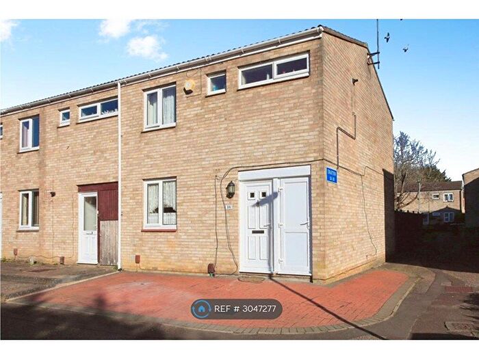 3 Bedroom Terraced House To Rent In Drayton, Peterborough, PE3