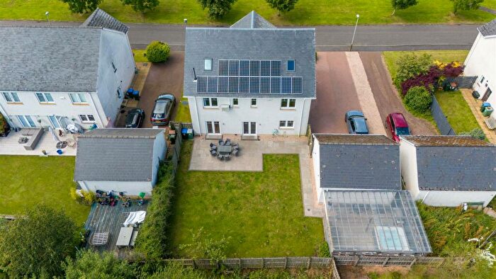 6 Bedroom Detached House For Sale In Munro Avenue, Balgowan, Perth, PH1