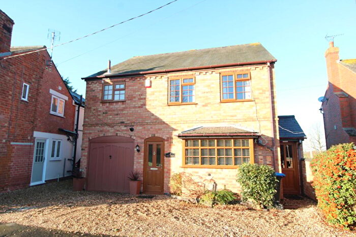 4 Bedroom Detached House For Sale In Main Street, Willoughby Waterleys, LE8