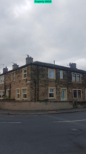 2 Bedroom End Of Terrace House To Rent In Birkenshaw Lane, Birkenshaw, Bradford, BD11