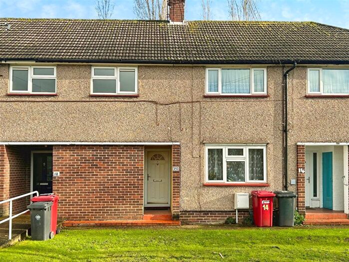 2 Bedroom Maisonette For Sale In Church Street, Chalvey, Slough, SL1