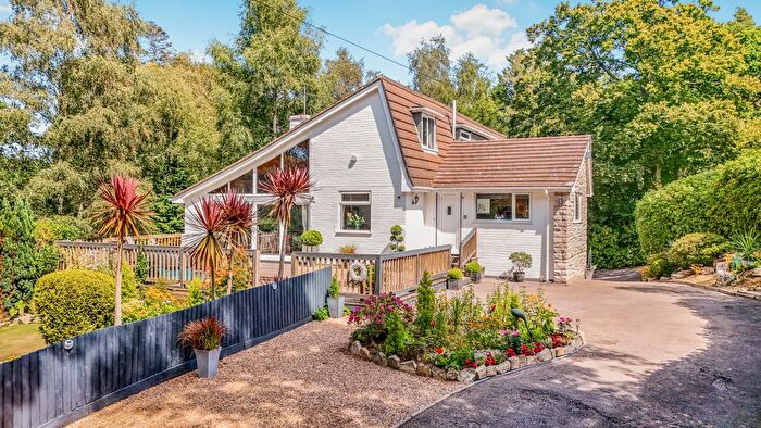 5 Bedroom Detached House For Sale In Chapel Rise, Avon Castle, Ringwood, Hampshire, BH24