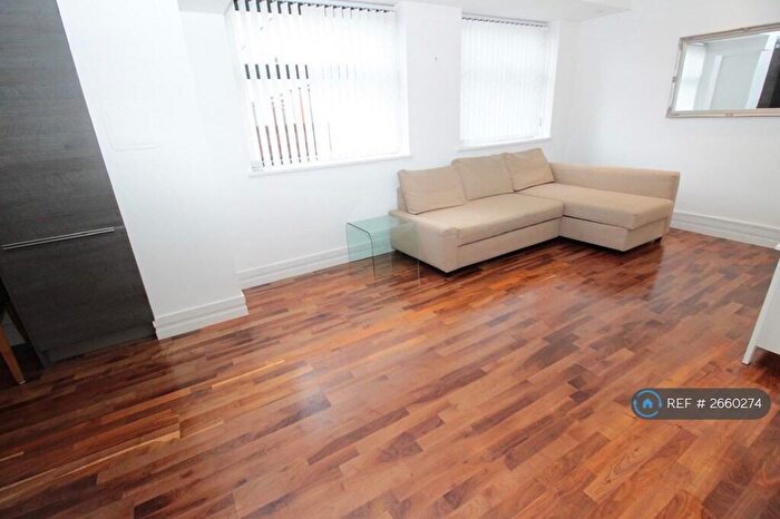 1 Bedroom Flat To Rent In Tudor House, London, NW2