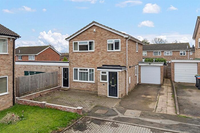 5 Bedroom Detached House For Sale In Bute Brae, Bletchley, Milton Keynes, MK3