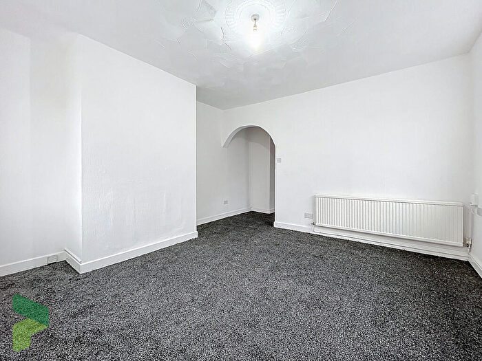 3 Bedroom Terraced House For Sale In Entwistle Street, Darwen, BB3