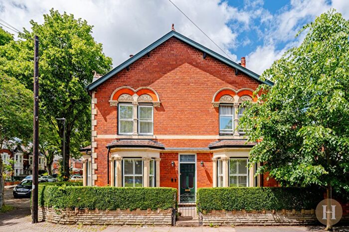 3 Bedroom End Of Terrace House For Sale In Fourth Avenue, Selly Park, B29
