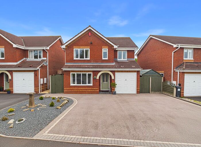 4 Bedroom Detached House For Sale In Oxbridge Way, Tamworth, B79