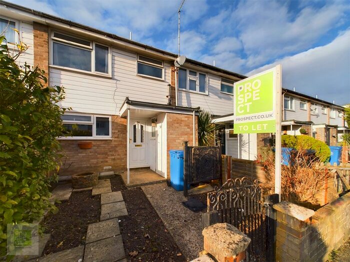 2 Bedroom Terraced House To Rent In Windrush Way, Maidenhead, Berkshire, SL6