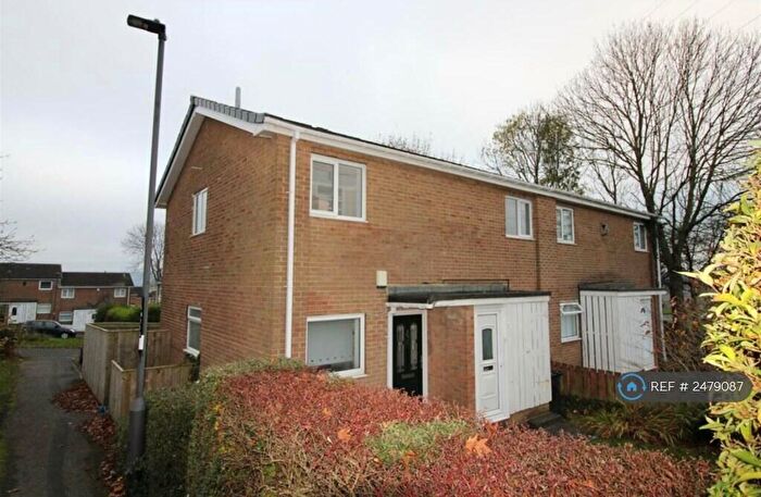 2 Bedroom Flat To Rent In Combe Drive, Newcastle Upon Tyne, NE15