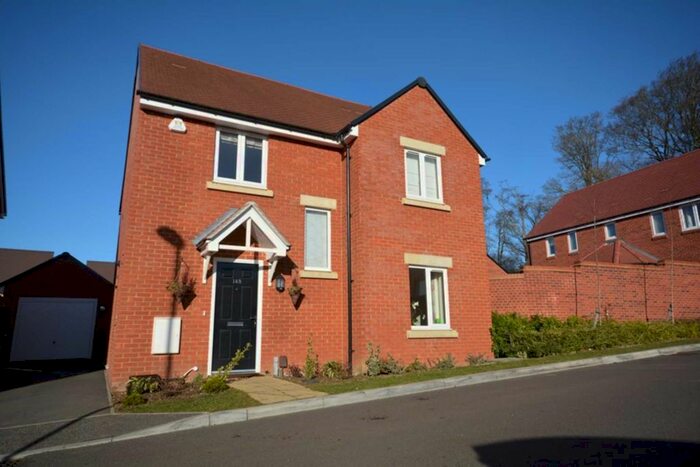 4 Bedroom Detached House To Rent In The Bramblings, Amersham, HP6
