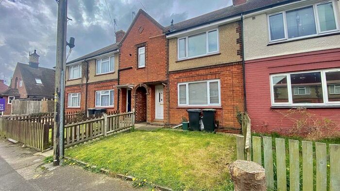 3 Bedroom Terraced House To Rent In Highfield Road, Rushden, NN10