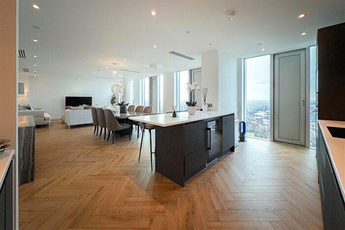 3 Bedroom Penthouse For Sale In Elizabeth Tower, M15
