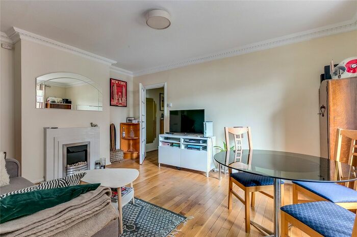 1 Bedroom Flat To Rent In Millbrooke Court, Keswick Road, Putney, London, SW15