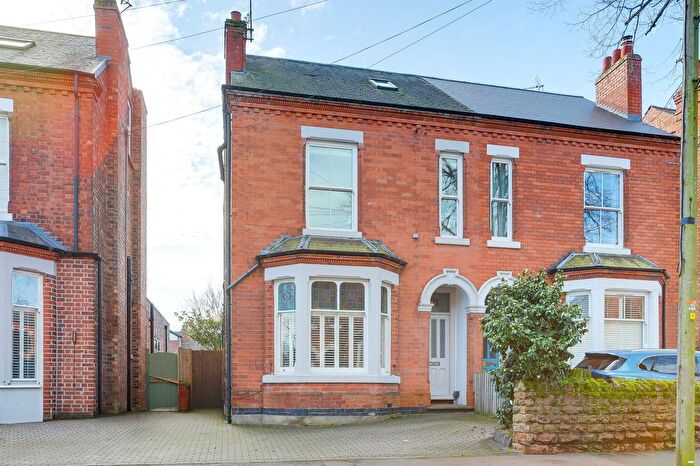 4 Bedroom Semi Detached House For Sale In Mabel Grove, West Bridgford, NG2