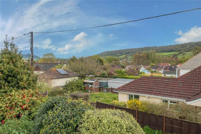 2 Bedroom Detached House For Sale In Yarde Close, Sidmouth, Devon, EX10