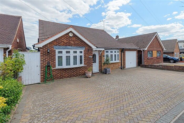 2 Bedroom Detached Bungalow For Sale In Tennyson Walk, Northfleet, Gravesend, Kent, DA11