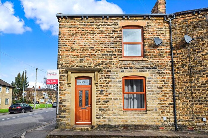 2 Bedroom Terraced House For Sale In Armitage Square, Pudsey, West Yorkshire, LS28