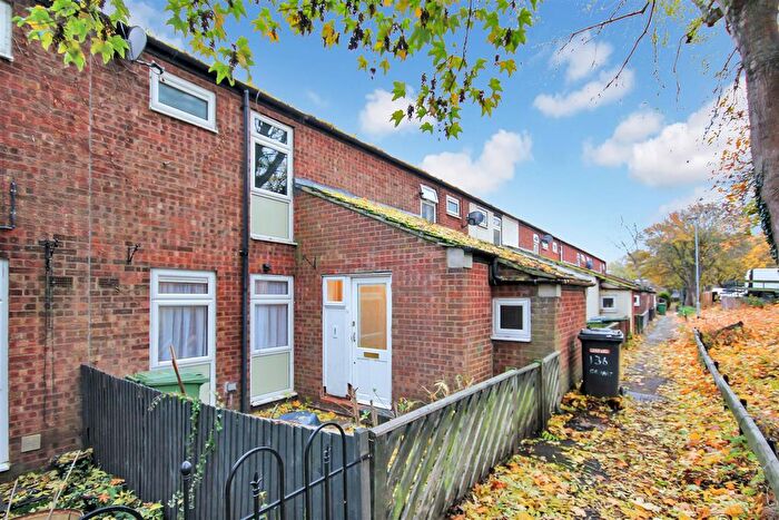 3 Bedroom Terraced House For Sale In Gannet Lane, Wellingborough, NN8