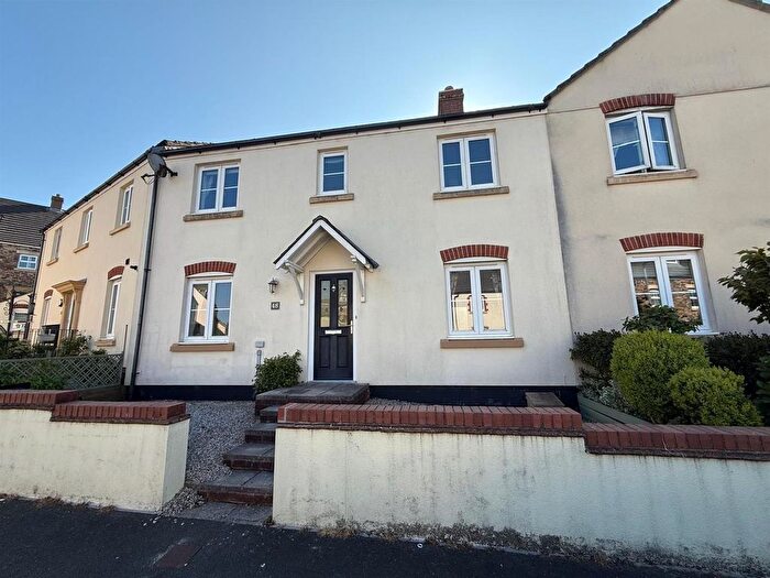 3 Bedroom Terraced House To Rent In Launceston, Cornwall, PL15
