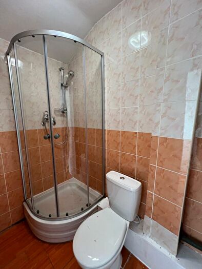 1 Bedroom Terraced House To Rent In Hydethorpe Avenue, London, N9