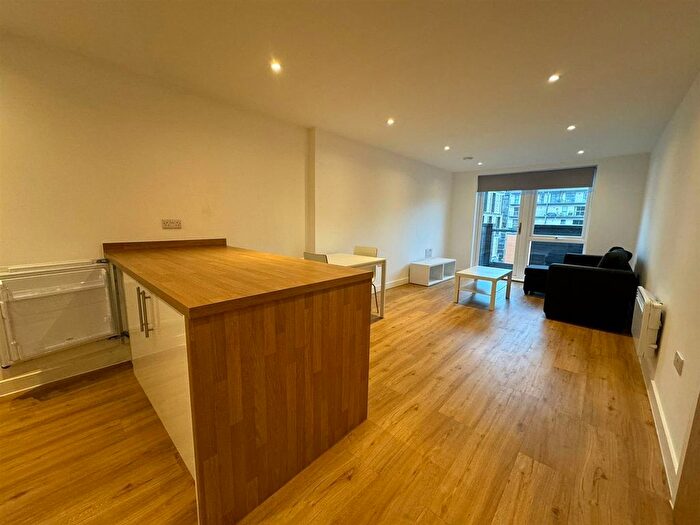 1 Bedroom Flat To Rent In The Plaza, Every Street, Ancoats, Manchester, M4