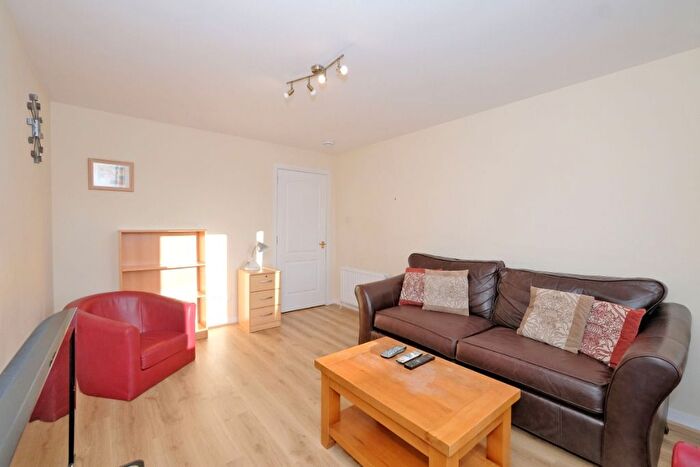 2 Bedroom Flat To Rent In Seaforth Road, City Centre, Aberdeen, AB24