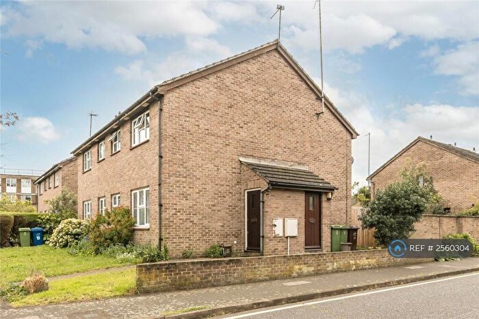 1 Bedroom End Of Terrace House To Rent In St. Pauls Terrace, London, SE17