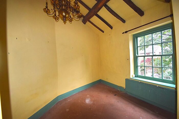 1 Bedroom End Of Terrace House For Sale In Church Street, Hayfield, High Peak, Derbyshire, SK22