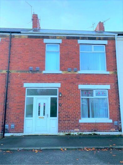 3 Bedroom Terraced House To Rent In Collingwood Terrace, Dunston, Gateshead, NE11