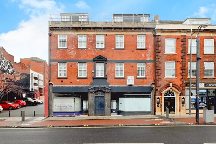 2 Bedroom Flat To Rent In Cleveland Street, Doncaster, DN1