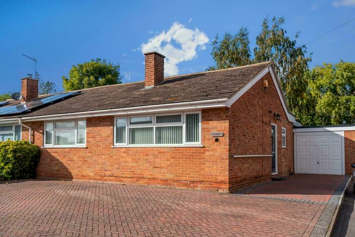 2 Bedroom Semi-Detached Bungalow For Sale In Little Bourton, Oxfordshire, OX17