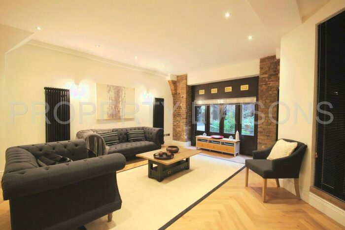 2 Bedroom Flat To Rent In Telfords Yard, Wapping, E1W