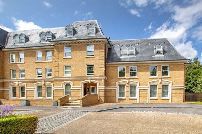 1 Bedroom Flat To Rent In Langdon Park, Teddington, TW11