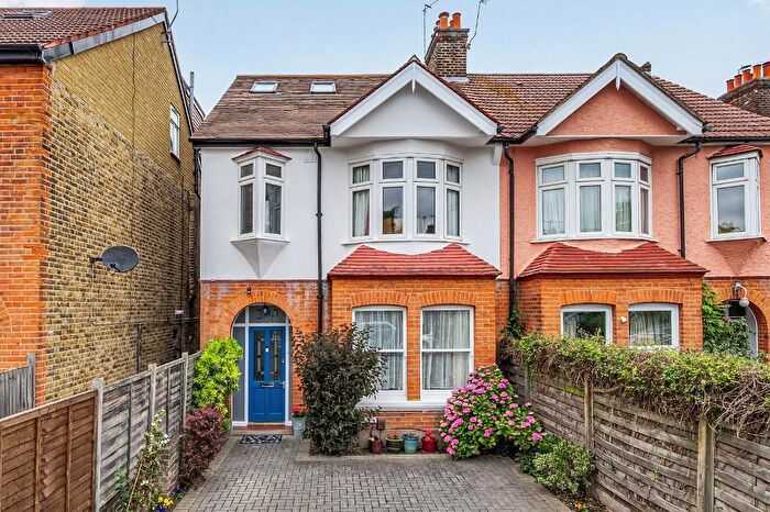 4 Bedroom End Terrace House For Sale In Windmill Road, Ealing, London, W5