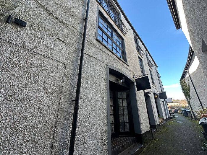 2 Bedroom Maisonette To Rent In White Hart Yard, Market Place, Ulverston, LA12