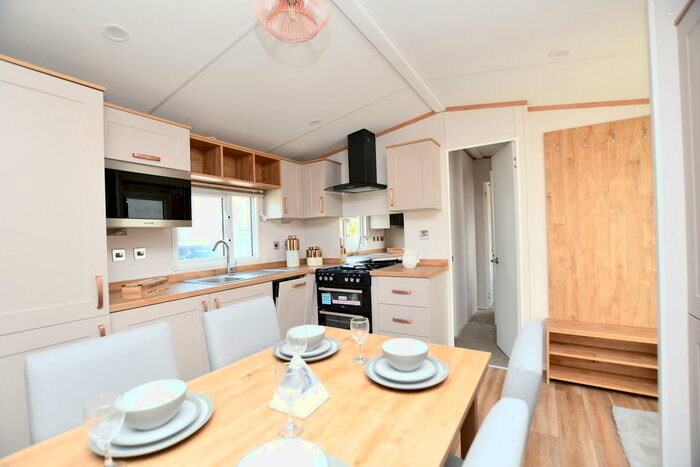 2 Bedroom Mobile Home For Sale In Broadland Sands Holiday Park, Corton, Suffolk, NR32