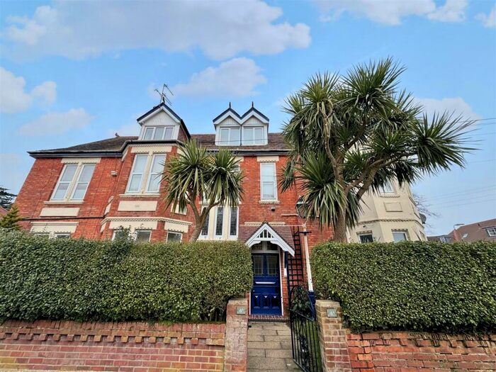 Studio To Rent In Watkin Road, Boscombe, Bournemouth, BH5