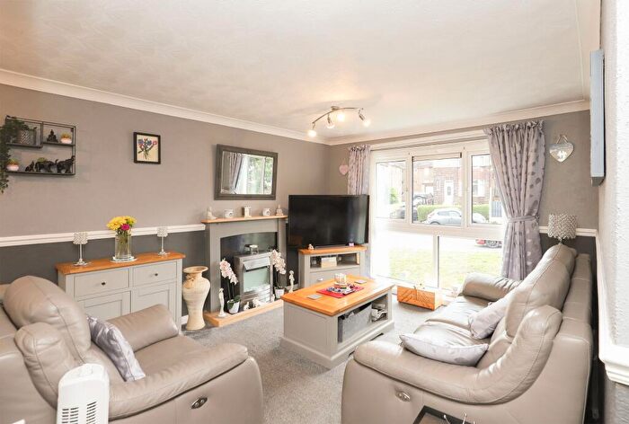2 Bedroom Flat For Sale In Stradbroke Road, Sheffield, S13