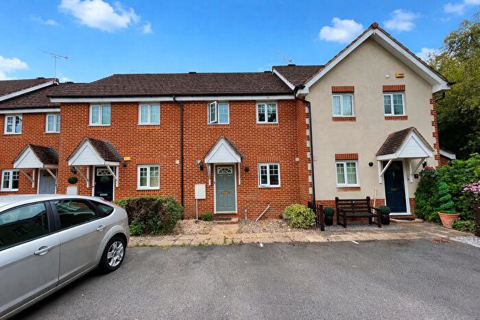 3 Bedroom Terraced House For Sale In Saddler Corner, Sandhurst, GU47