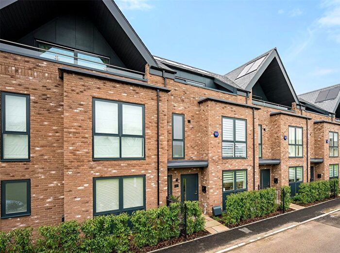 4 Bedroom Mews To Rent In Headmaster Way, Macclesfield, Cheshire, SK10