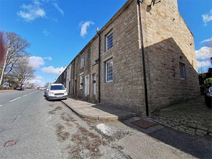 2 Bedroom Cottage To Rent In Bolton Road North, Ramsbottom, Bury, BL0