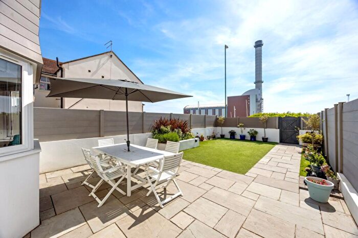 4 Bedroom Semi-Detached House For Sale In Albion Street, Southwick, BN42