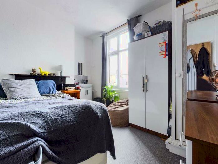 1 Bedroom Property To Rent In College Place, Brighton, BN2