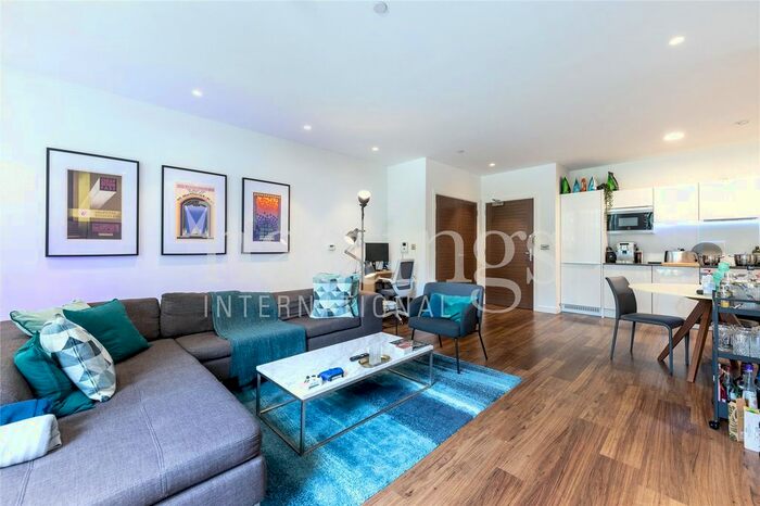 1 Bedroom Flat To Rent In Sitka House, Quebec Way, Canada Water, London, SE16