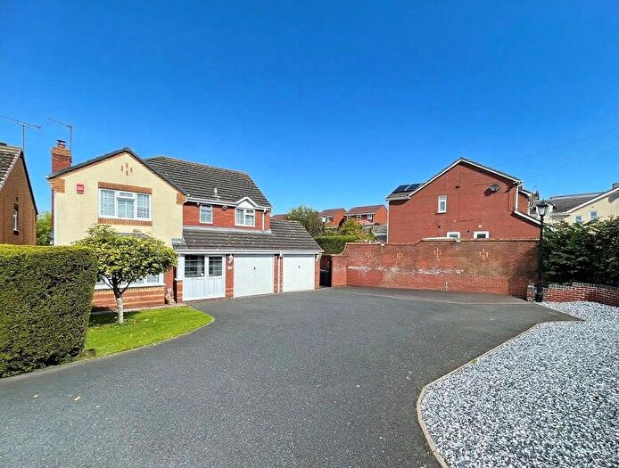 4 Bedroom Detached House For Sale In Wimblebury Road, Littleworth, Cannock, Staffordshire, WS12