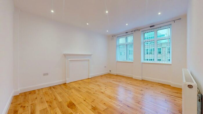 2 Bedroom Flat To Rent In Great Ormond Street, London, WC1N