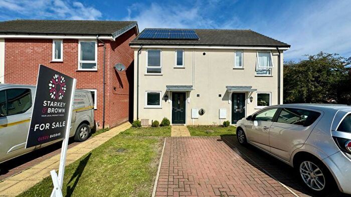 2 Bedroom Semi-Detached House For Sale In Cherry Paddocks, Cherry Willingham, Lincoln, LN3