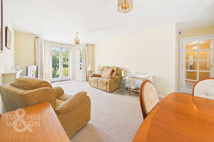 2 Bedroom Flat For Sale In Fairland Court, Fairland Street, Wymondham, NR18