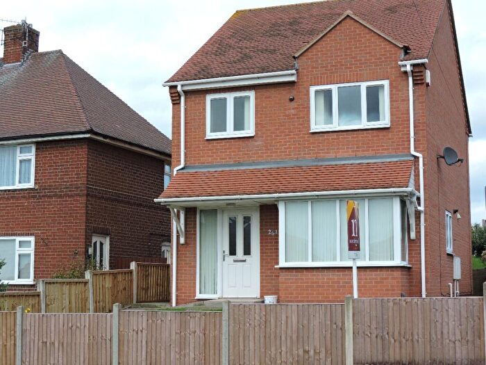 3 Bedroom Detached House To Rent In Coppice Road, Arnold, NG5